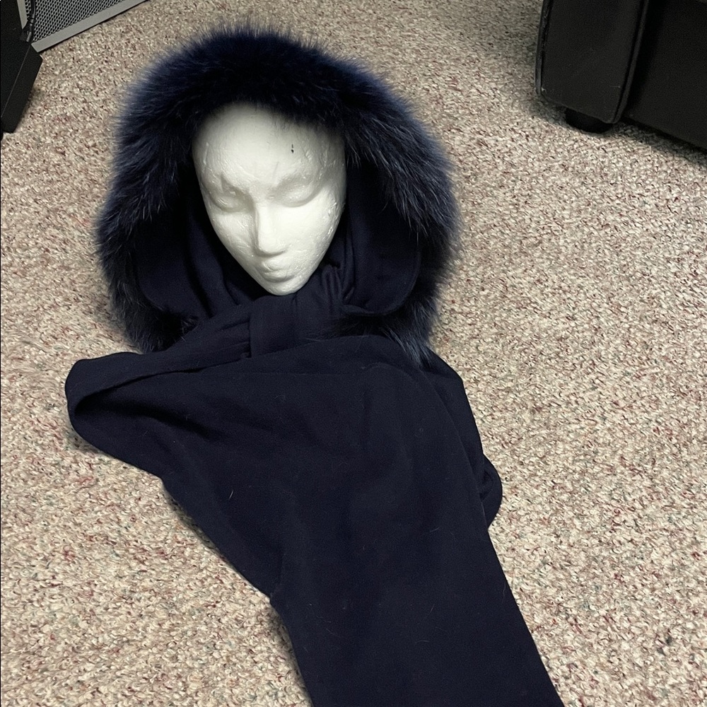 Elegant Navy Blue Hooded Scarf
